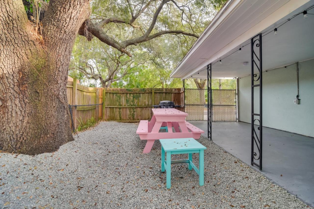 Pet-Friendly Gulfport Home Walkable Location! 세인트피터즈버그 외부 사진
